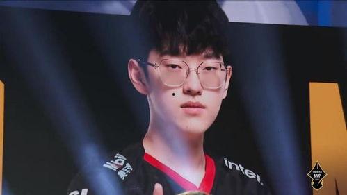 老岳爆料前后矛盾视频大全,揭秘前后矛盾真相大揭秘 第3张 老岳爆料前后矛盾视频大全,揭秘前后矛盾真相大揭秘 第3张